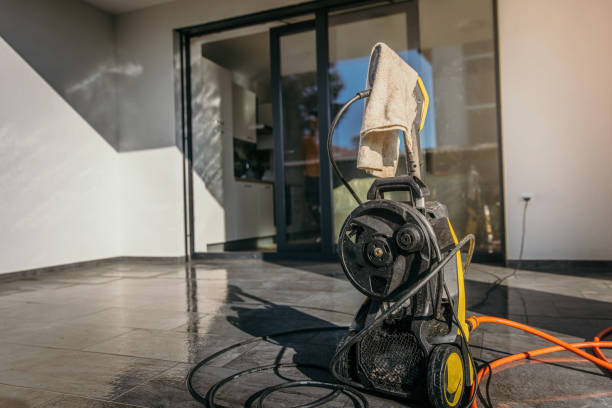 Best Spring Cleaning  in Evadale, TX